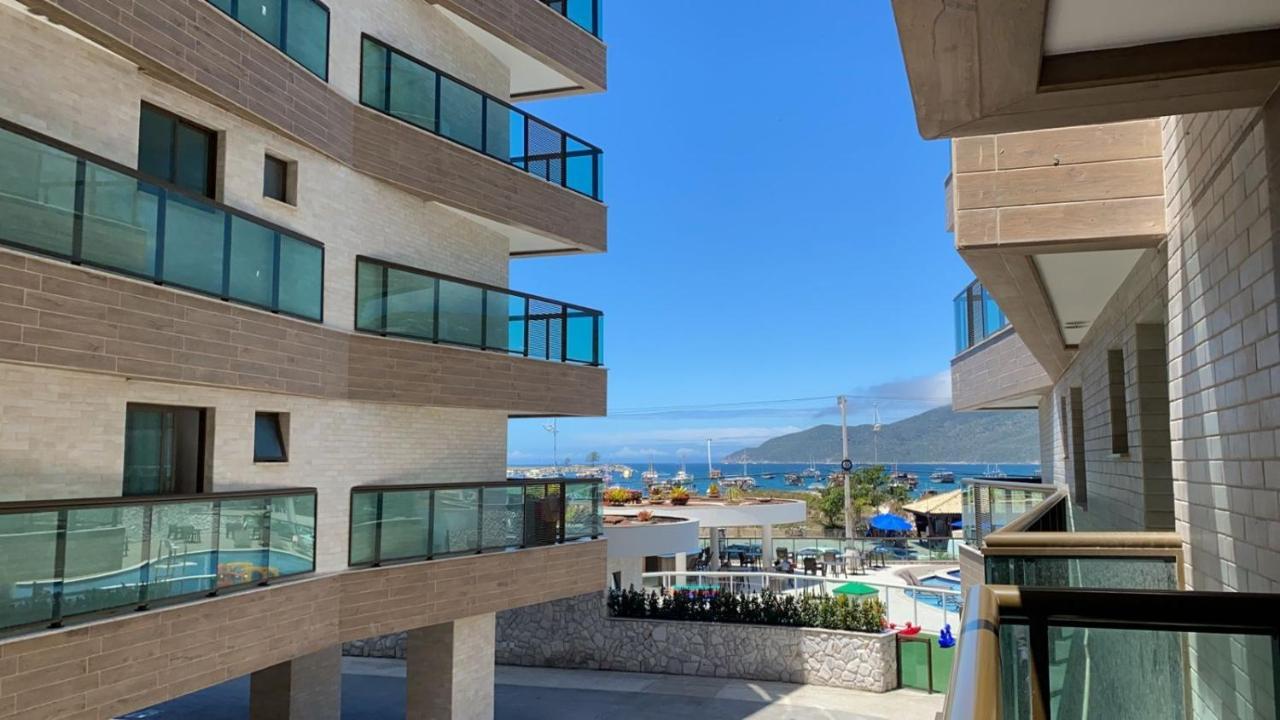 Apartamento de 2 Quartos com Vista do Mar